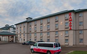 Ramada By Wyndham Red Deer Hotel & Suites